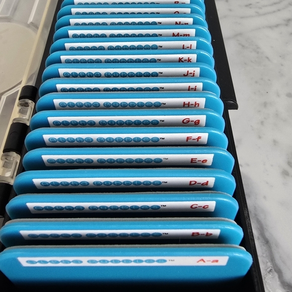 Sizzix Sizzlits Alpha Bubble Die Cut Alphabet Set Scrapbooking Crafting & Case - Picture 3 of 6